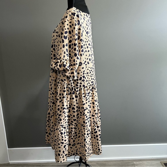 Leopard Print Ruffle Sleeve Dress - Picture 3 of 8